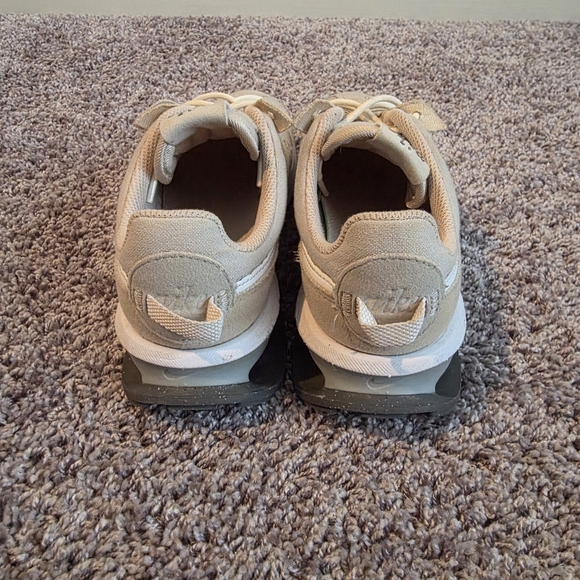 Nike Air Max Pre-Day Light Bone/White-Sanddrift (DM8259 002) Sz 5.5 - Picture 6 of 7